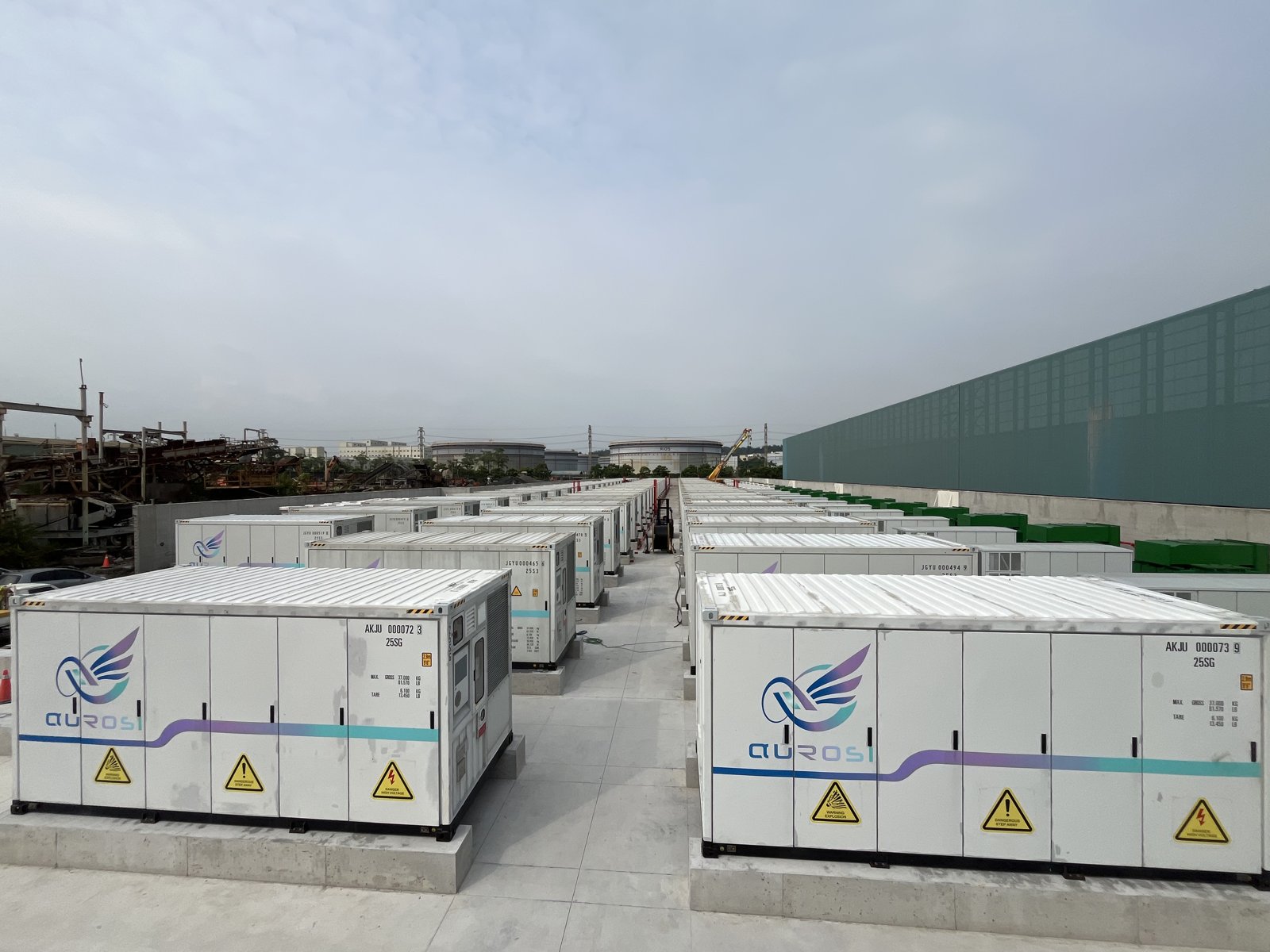 SEETEL Kaohsiung site AUROSI BESS containers installed in rows
